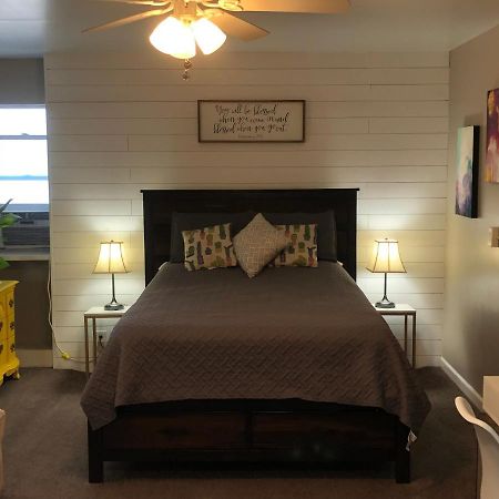 Cozy Studio Grand Junction Bagian luar foto